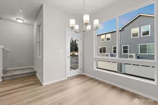 7027 Rainier Dr, Everett, WA 98203 - Photo 17