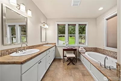 5614 E Lake Bosworth Drive, Snohomish, WA 98290 - Photo 19