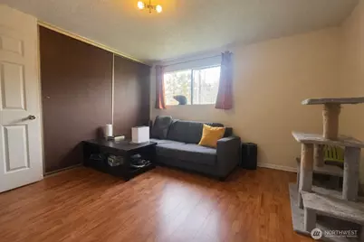 8803 23rd Avenue NE, Seattle, WA 98115 - Photo 11