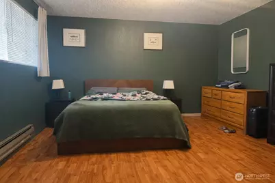 8803 23rd Avenue NE, Seattle, WA 98115 - Photo 9