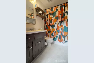 8803 23rd Avenue NE, Seattle, WA 98115 - Photo 17