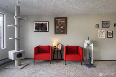 8803 23rd Avenue NE, Seattle, WA 98115 - Photo 15