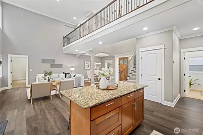 12411 NE 108th Place, Kirkland, WA 98033 - Photo 9