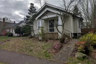 2726 S 14th St, Tacoma, WA 98405 - Photo 3