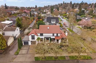 4003 E Newton St, Seattle, WA 98112 - Photo 37