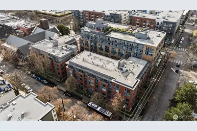 530 Broadway E #121, Seattle, WA 98102 - Photo 33