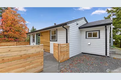 14321 Interlake Avenue N #A, Seattle, WA 98133 - Photo 21