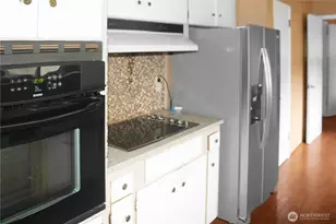 9114 Thomas Ct SW, Lakewood, WA 98498 - Photo 9