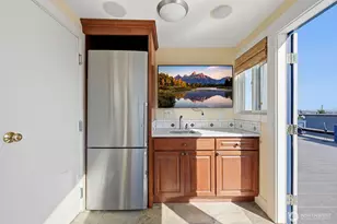 405 Prospect St, Seattle, WA 98109 - Photo 35