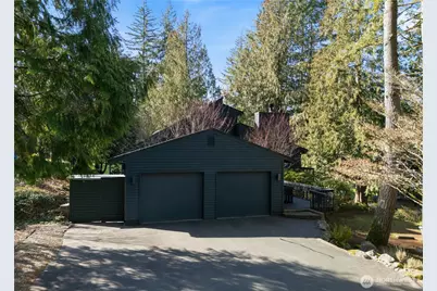 201 E Country Club Drive, Allyn, WA 98524 - Photo 3