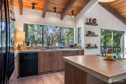 201 E Country Club Drive, Allyn, WA 98524 - Photo 17