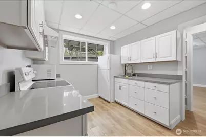 3305 56th Street SW, Everett, WA 98203 - Photo 9