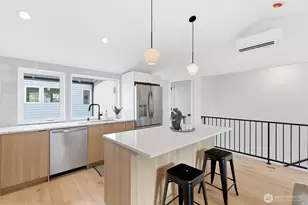 6505 19th Ave NW, Seattle, WA 98117 - Photo 11