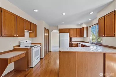 14009 68th Avenue SE, Snohomish, WA 98296 - Photo 17