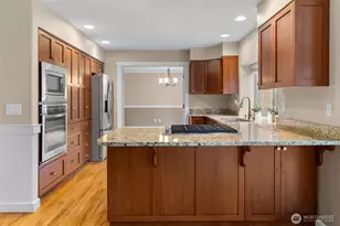 2222 Buckingham Dr SE, Olympia, WA 98501 - Photo 7