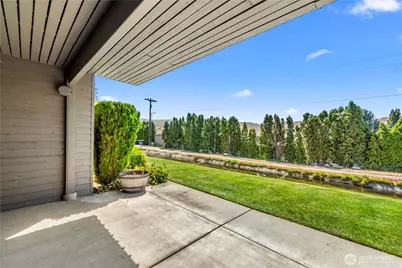 351 19th Street #21, East Wenatchee, WA 98802 - Photo 31