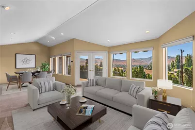 351 19th Street #21, East Wenatchee, WA 98802 - Photo 3