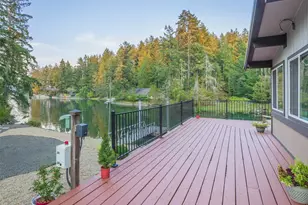 5440 E Grapeview Loop Rd, Allyn, WA 98524 - Photo 15