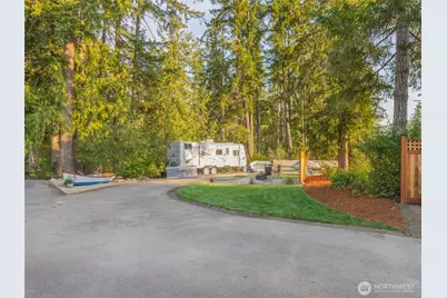 5440 E Grapeview Loop Road, Allyn, WA 98524 - Photo 17