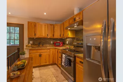 5440 E Grapeview Loop Road, Allyn, WA 98524 - Photo 7