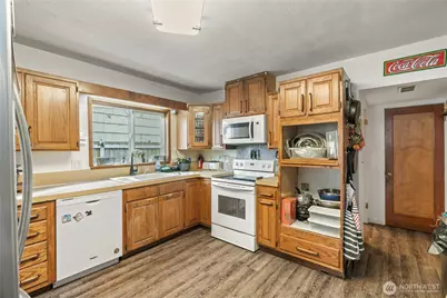 226 Karr Avenue, Hoquiam, WA 98550 - Photo 7