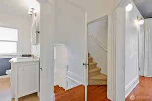 929 20th Ave, Seattle, WA 98122 - Photo 23