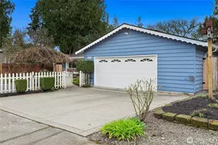 10535 NE 196th St, Bothell, WA 98011 - Photo 37