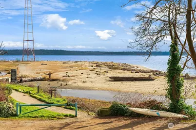 20325 81st Avenue SW, Vashon, WA 98070 - Photo 15