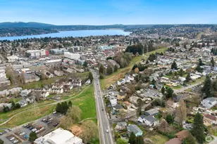 7226 33rd Ave S, Seattle, WA 98118 - Photo 3