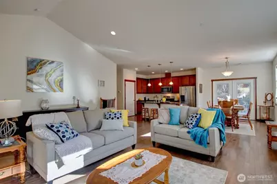 1990 Fraser Avenue, Mount Vernon, WA 98274 - Photo 9