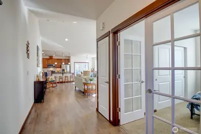 1990 Fraser Avenue, Mount Vernon, WA 98274 - Photo 7