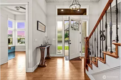 1852 N Columbia Ridge Way, Washougal, WA 98671 - Photo 3