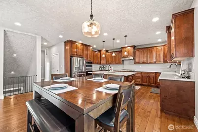 1852 N Columbia Ridge Way, Washougal, WA 98671 - Photo 9