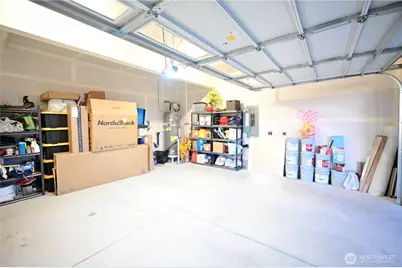 16327 25th St E, Lake Tapps, WA 98391 - Photo 35