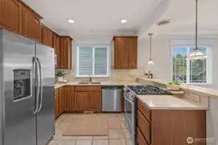 13630 NE 203rd St, Woodinville, WA 98072 - Photo 7