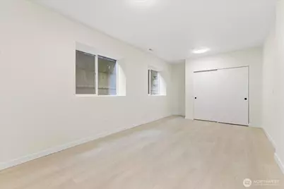 422 E Titus, Kent, WA 98030 - Photo 25