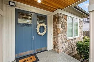 215 Ilwaco Pl SE, Renton, WA 98059 - Photo 3