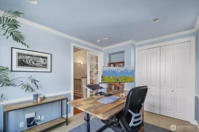 215 Ilwaco Place SE, Renton, WA 98059 - Photo 7