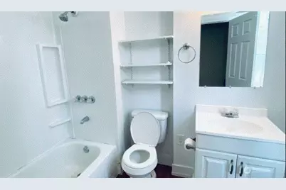 520 N 1st Street, Mount Vernon, WA 98273 - Photo 3