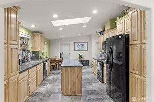 18024 40th Ave NW, Stanwood, WA 98292 - Photo 3