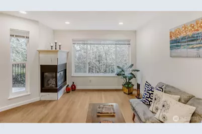 5000 NW Village Park Dr #A105, Issaquah, WA 98027 - Photo 7