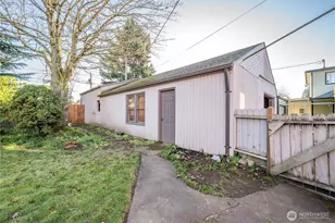 2665 Ocean Beach Hwy, Longview, WA 98632 - Photo 25