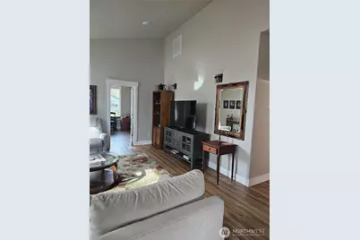 2110 Hawks View Lane, Winlock, WA 98596 - Photo 9