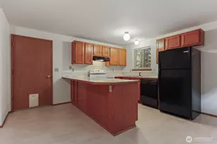 1319 14th Ave SW, Olympia, WA 98502 - Photo 7