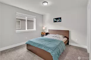 423 205th St SW, Lynnwood, WA 98036 - Photo 27