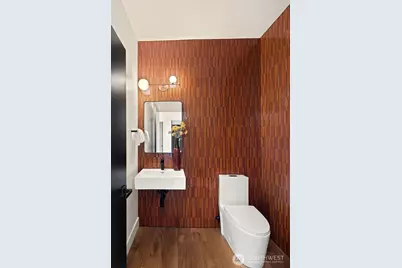 3856 Cascadia Avenue S, Seattle, WA 98118 - Photo 17