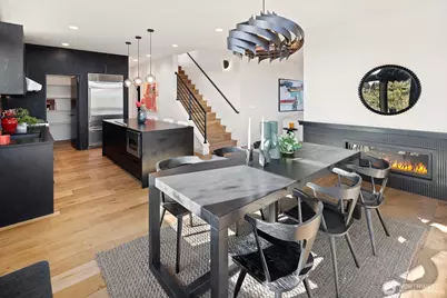 3856 Cascadia Avenue S, Seattle, WA 98118 - Photo 11