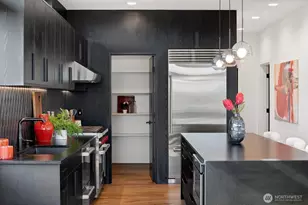 3856 Cascadia Ave S, Seattle, WA 98118 - Photo 5