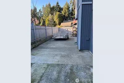 9216 70th Street SW, Lakewood, WA 98498 - Photo 3