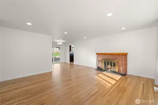 9812 S 212th St, Kent, WA 98031 - Photo 9